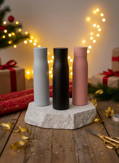 Selvrensende termoflaske med UV-C lys og LED temperaturdisplay og drikke påminner 